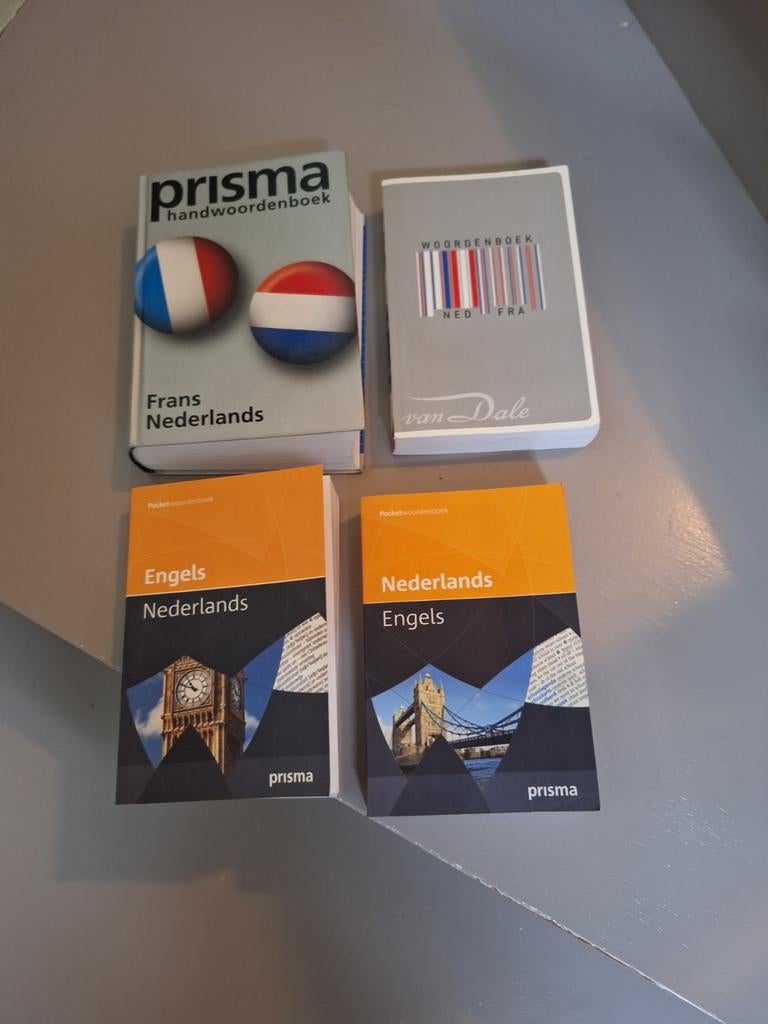 Woordenboeken Frans - Nederlands en Engels- Nederlands, Ophalen of Verzenden, Zo goed als nieuw