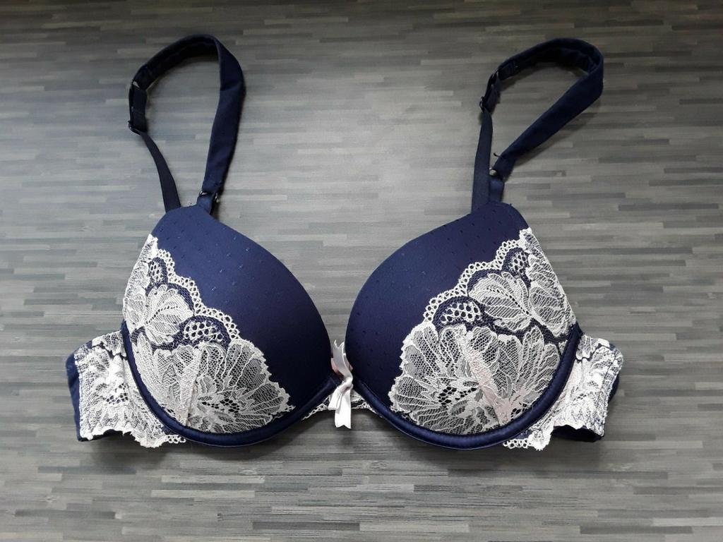 Gevulde BH Hunkemöller 70B, Kleding | Dames, Hunkemöller, Ophalen of Verzenden, Blauw, BH