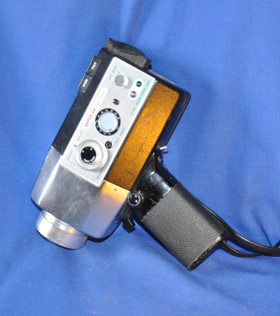 camera super 8 yashica SU 60E, Enlèvement ou Envoi, Caméra