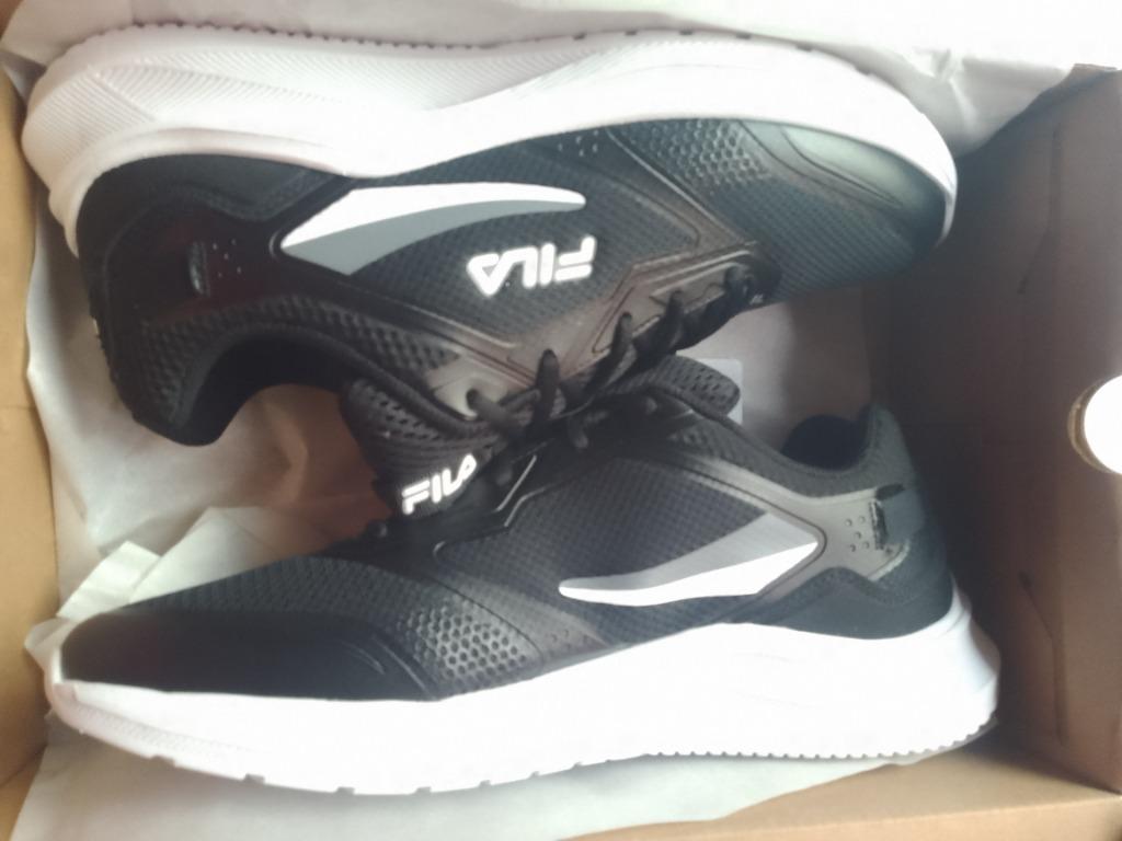 nieuwe sneakers fila 44 .5 in originele schoendoos, Verzenden, Zwart, Nieuw, Sneakers