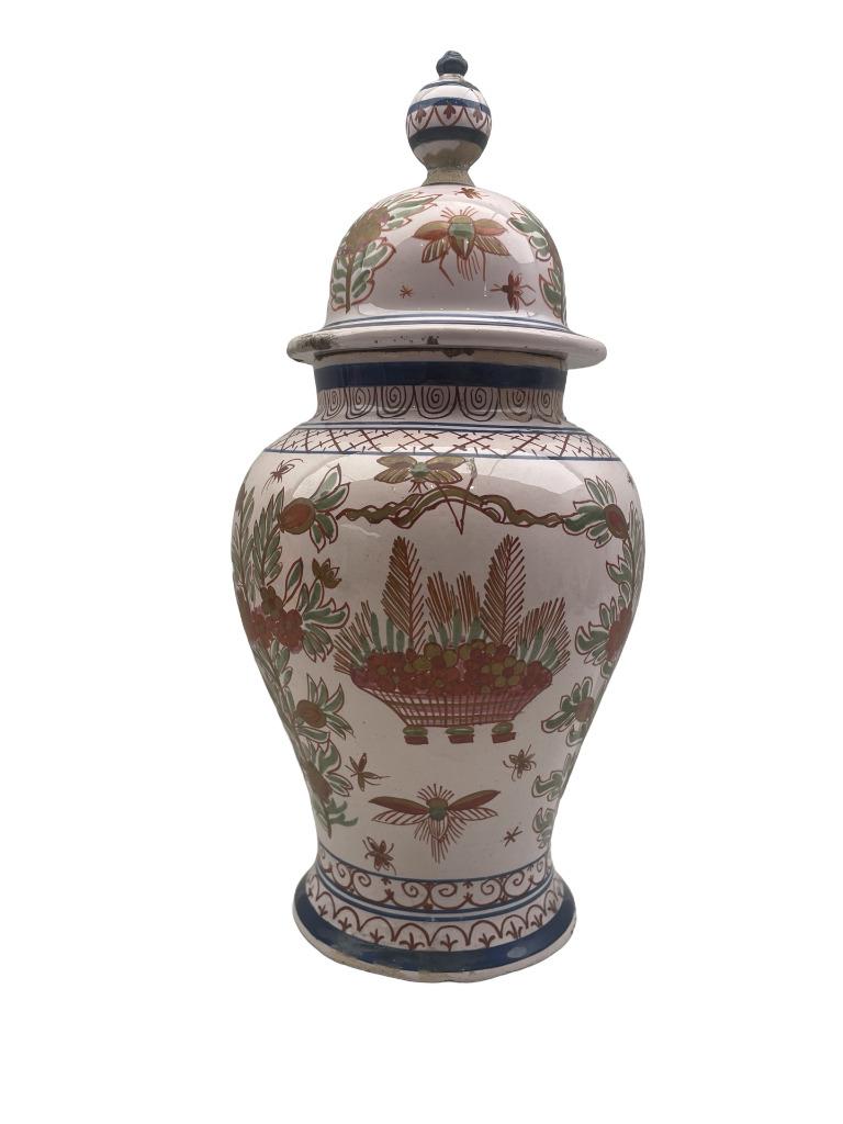 Pot couvert en faïence – Desvres ou Delft – Décor de mouches, Antiquités & Art, Enlèvement ou Envoi