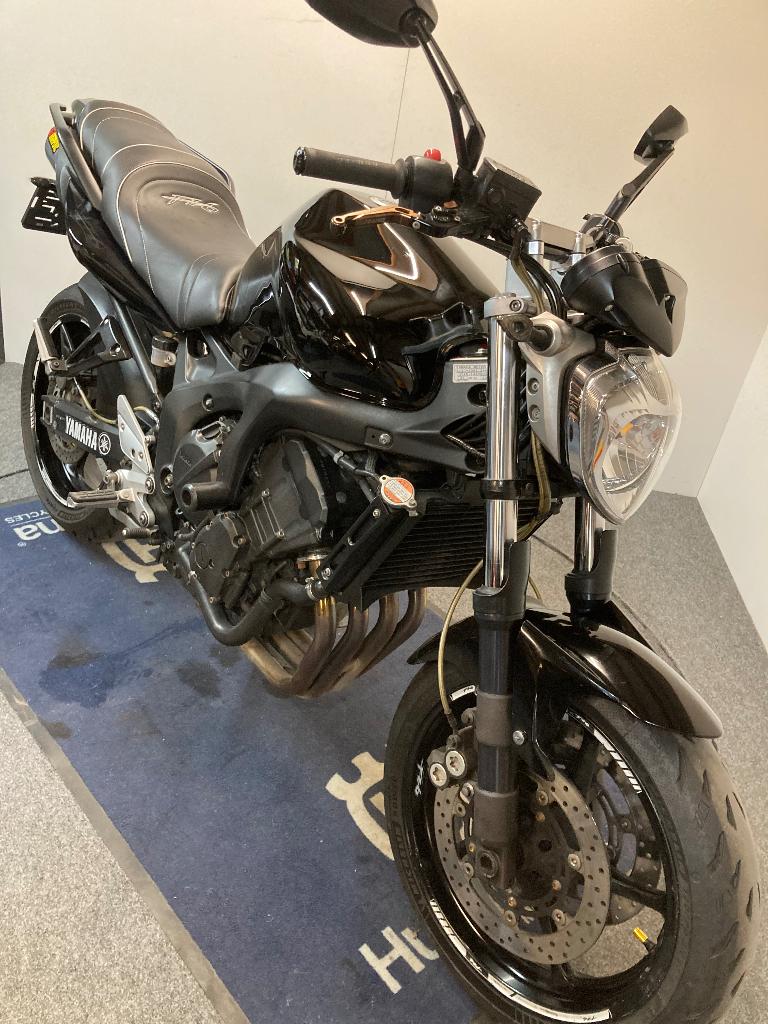 Yamaha FZ 6 S2 MY'08 ref. LS 3230, 4 cilinders, Motorrijbewijs A, Bedrijf, Meer dan 35 kW