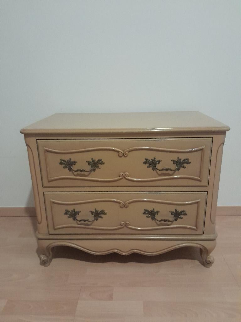 Commode vintage en bois verni, 25 à 50 cm, Moins de 100 cm, Enlèvement, Utilisé