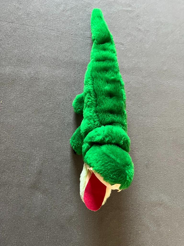 Mooie knuffel  Krokodil, Enlèvement