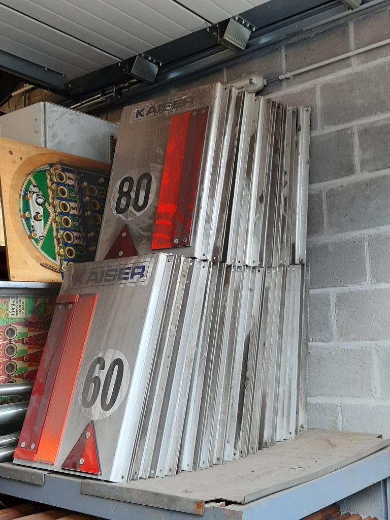 Bevestigingsplaat - reflectoren dieptelader - robuste kaiser, Ophalen, Zo goed als nieuw