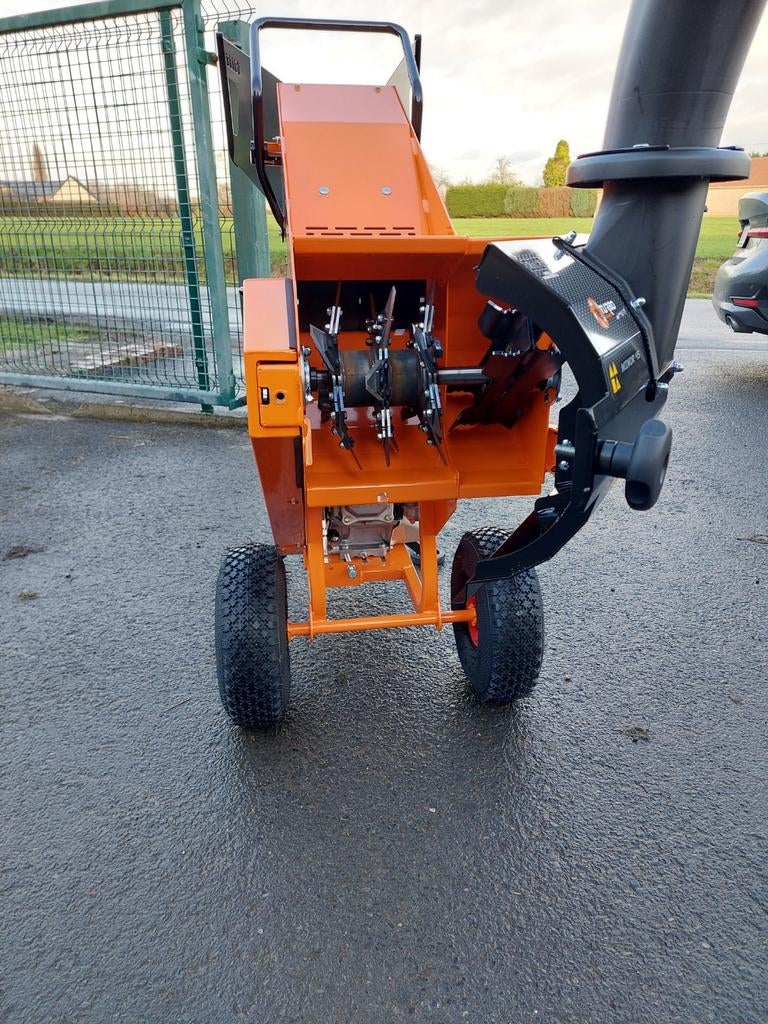 hakselaar Eliet Minor 4s - nieuw met garantie  - STOCKDEAL, Ophalen, Nieuw, Benzine, Eliet