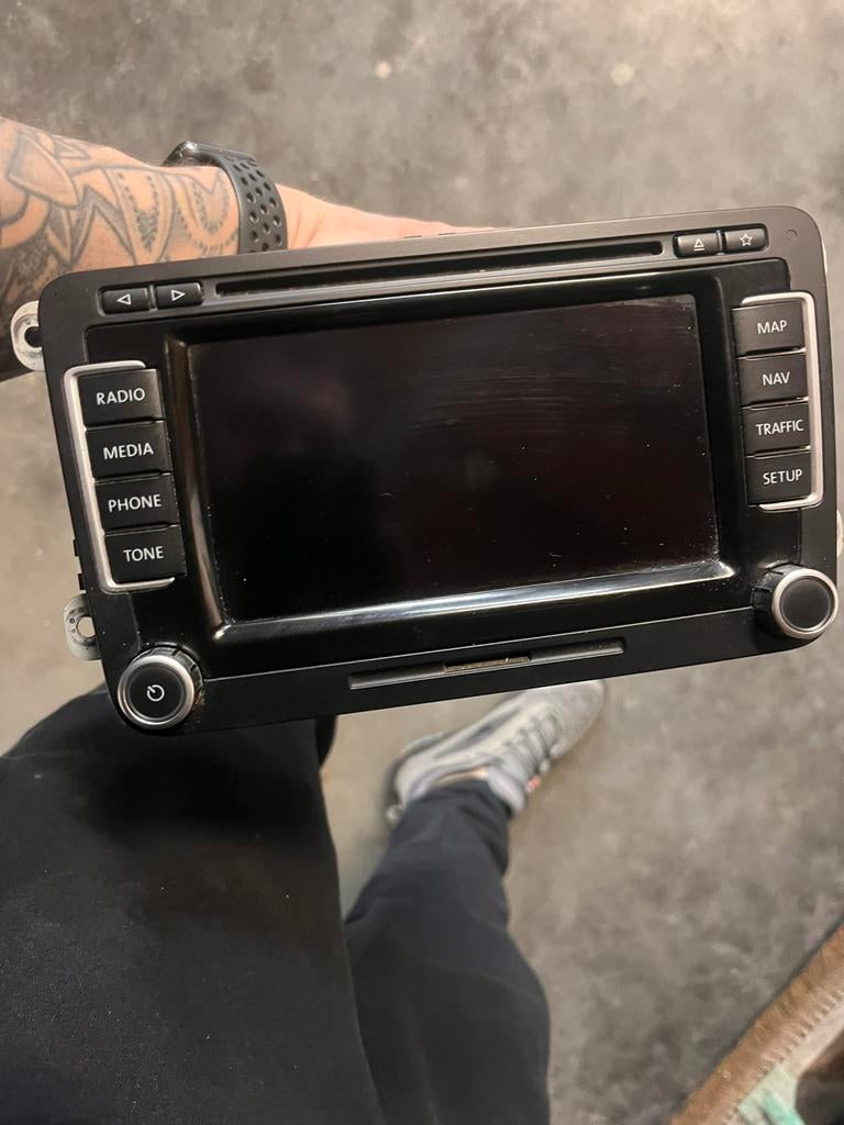 Vw radio rns 510, Autos : Divers, Autoradios, Enlèvement, Comme neuf