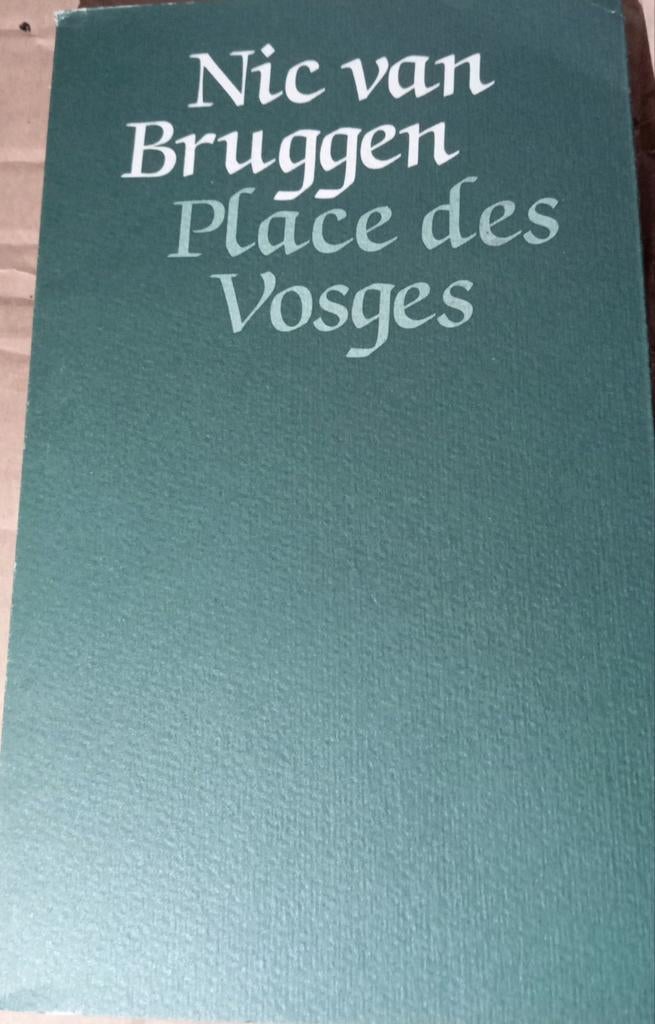 Nic van Bruggen - Place des Vosges, Ophalen of Verzenden