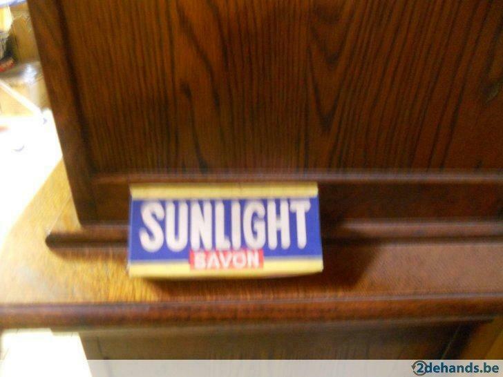 oude sunlight doos, Collections, Utilisé