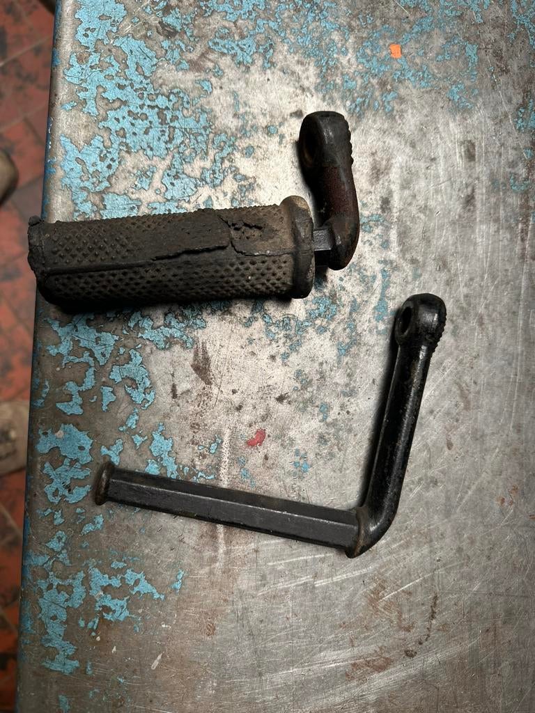 Bmw voetsteunen, Ophalen, Gebruikt