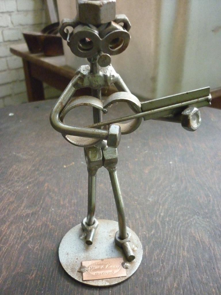 Gitaarmannetje (gelast metaal), Verzamelen, Ophalen of Verzenden, Zo goed als nieuw, Mens