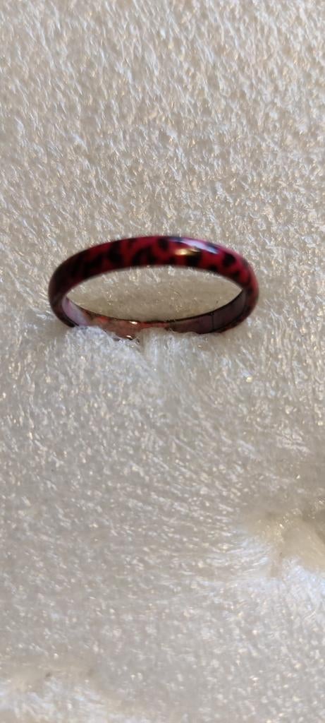 Geëmailleerde ring, Handtassen en Accessoires, Ringen, Overige kleuren, IJzer of Staal, Ophalen of Verzenden, Zo goed als nieuw