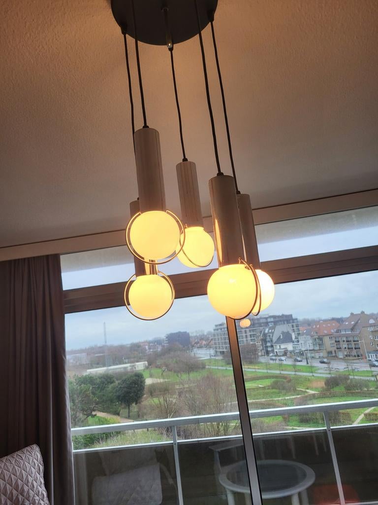 Lampe suspendue rétro.
Fournit une belle lumière chaude., Maison & Meubles, Enlèvement, Utilisé