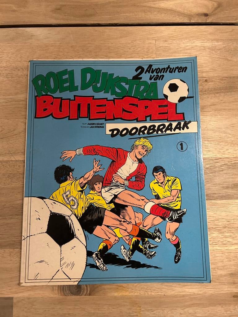 Roel Dijkstra - buitenspel & doorbraak, Boeken, Eén stripboek, Ophalen, Gelezen