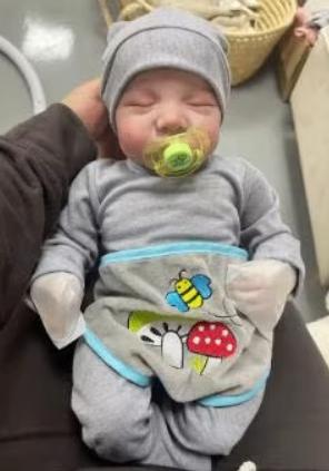 Realistische baby pop levensecht Levi (49cm), Verzamelen, Ophalen of Verzenden, Nieuw, Pop
