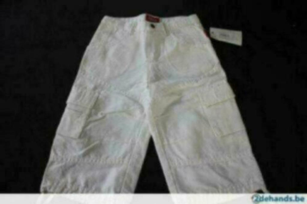 een stoere witte short in maat 104 van Limon NIEUW, Broek, Nieuw, Ophalen of Verzenden, Limon
