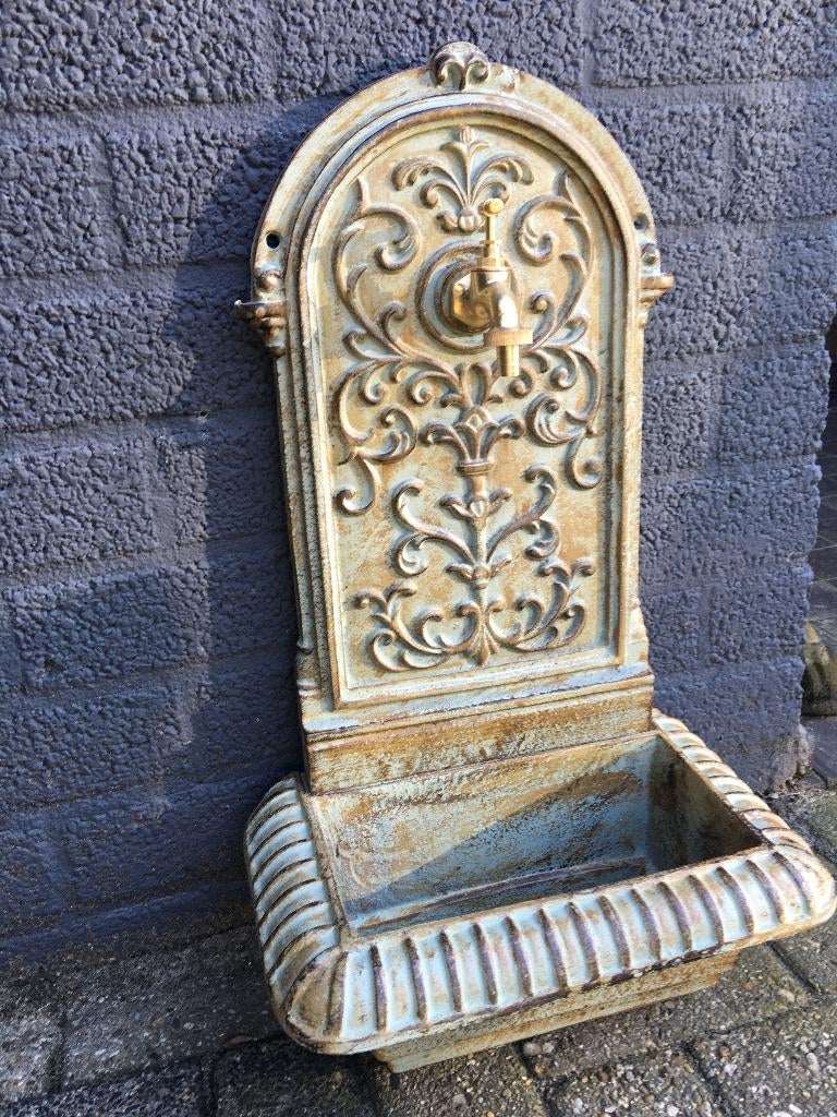 Fontaine murale, évier en fonte, vert-rouille., Jardin & Terrasse, Enlèvement ou Envoi, Fonte, Fontaine