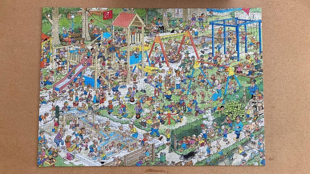 puzzel Jan Van Haasteren - De speeltuin - 1000 st, Ophalen of Verzenden, 500 t/m 1500 stukjes, Gebruikt, Legpuzzel