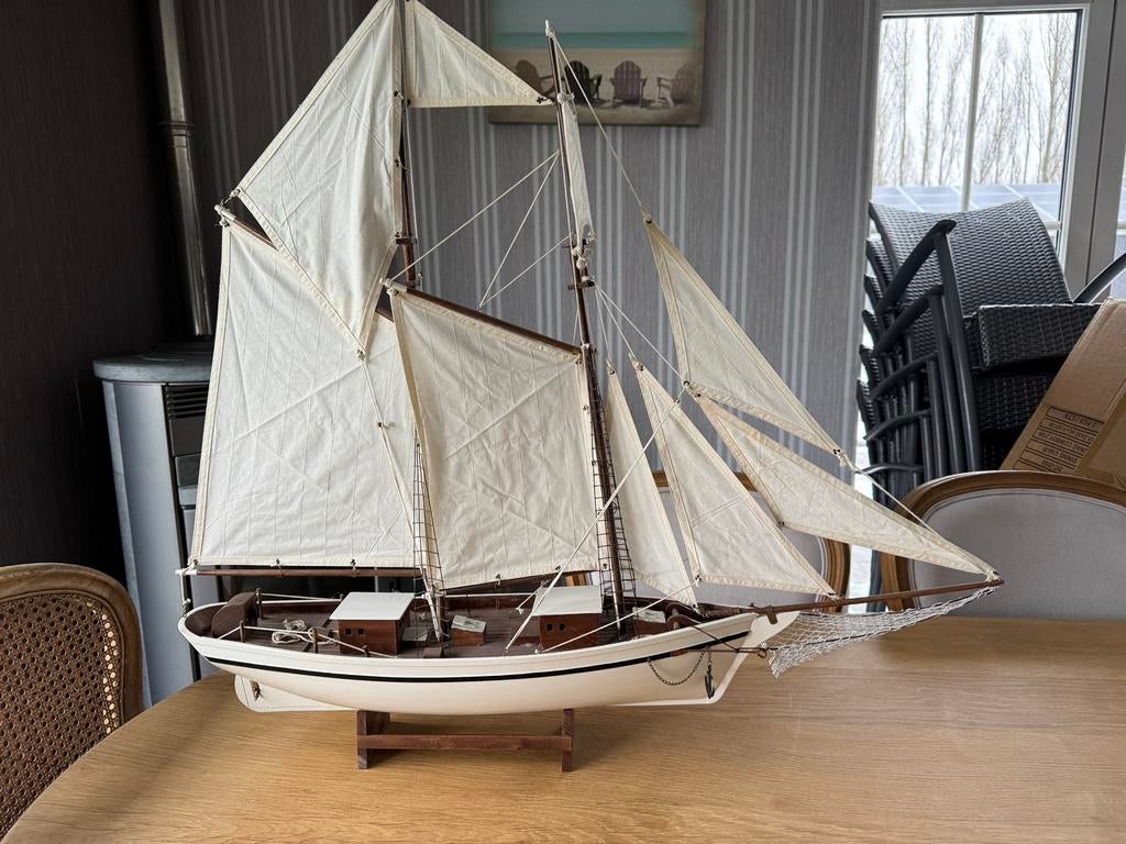 Zeilboot wit met masten hout, Ophalen, Gebruikt, Groter dan 1:32, Overige merken