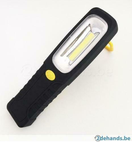 (werk)lamp op batterijen met COD LED en magneetstrip + haak, Caravans en Kamperen, Kampeeraccessoires, Ophalen of Verzenden, Nieuw