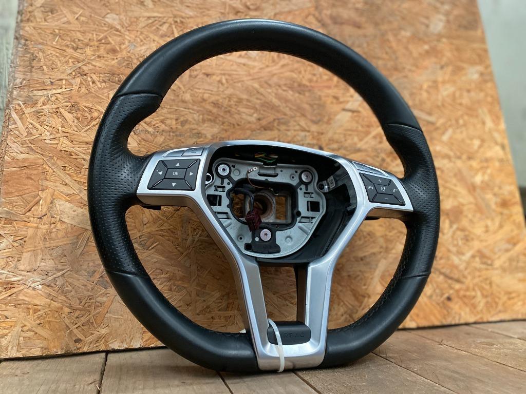 Volant Mercedes-Benz C (W204) (a1724602703), Autos : Pièces & Accessoires, Enlèvement ou Envoi, Utilisé, Mercedes-Benz