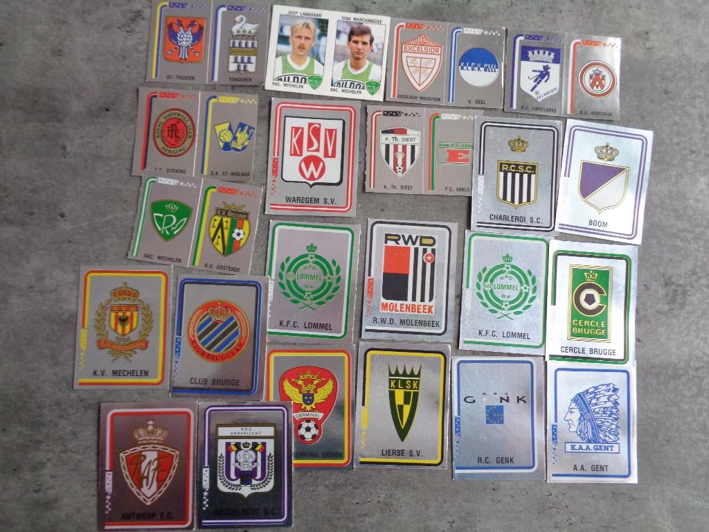 LOT DE 22 AUTOCOLLANTS PANINI FOOTBALL 93 IMAGES, Envoi