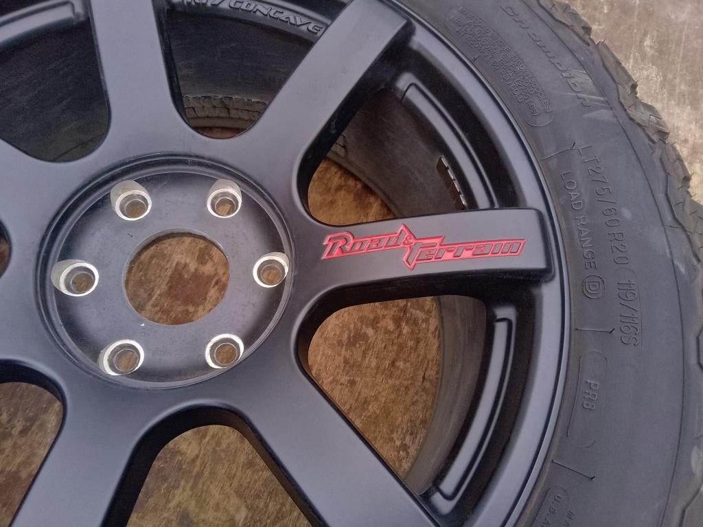 Velgen met all terrainbanden BF Goodrich voor RAM, Ophalen, 275 mm, Banden en Velgen, Nieuw