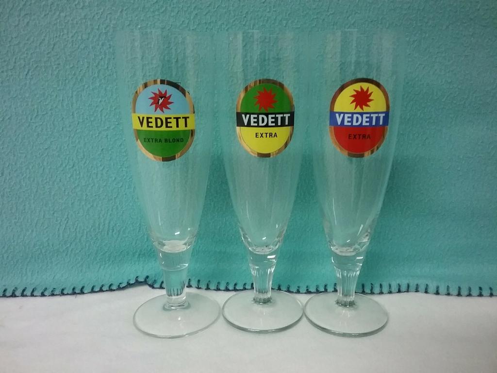 Vedett bierglazen, Verzamelen, Biermerken, Ophalen of Verzenden, Zo goed als nieuw