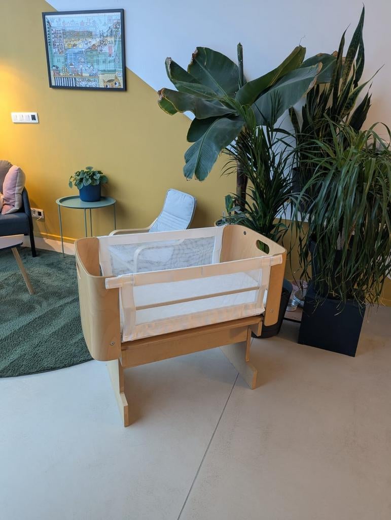 Nid de lit Cosleeper sur un support fait maison, Enlèvement, Utilisé
