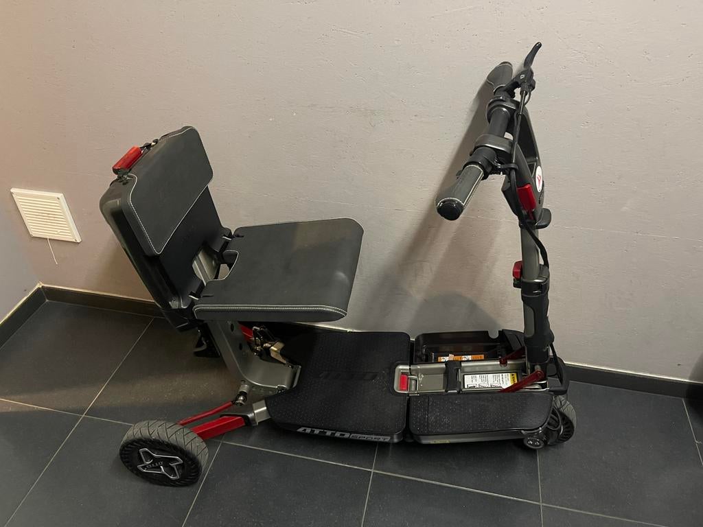 Opvouwbare scooter, Ophalen, Inklapbaar, Zo goed als nieuw, Elektrische rolstoel