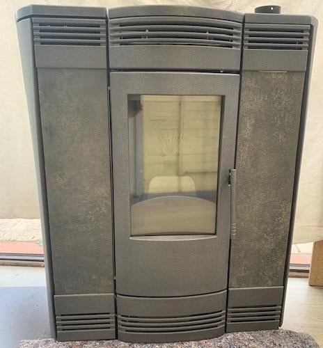 poele a pellet bluefire, Autres carburants, Comme neuf, Enlèvement, Poêle à granulés