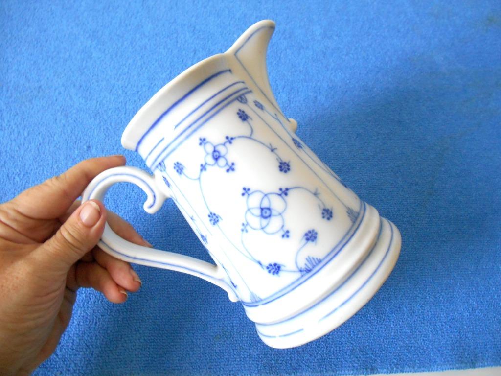 Vieux pot à lait du grandmère, Enlèvement ou Envoi