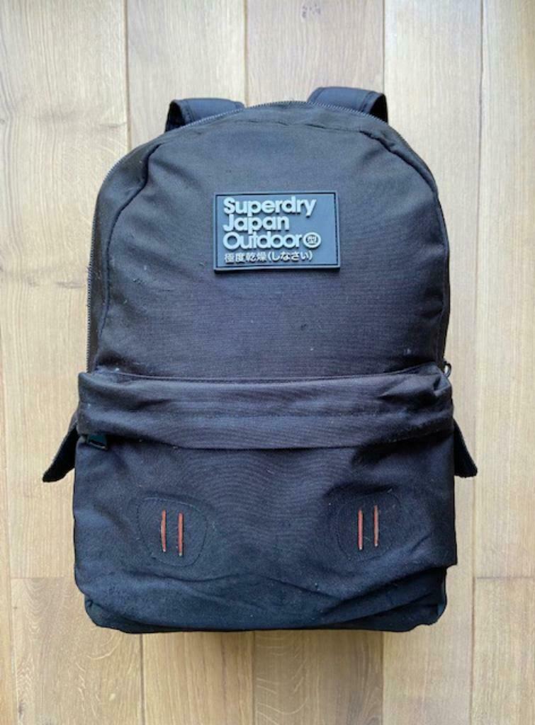 Sac à dos classique Superdry noir, Autres marques, 25 à 40 cm, Enlèvement ou Envoi, 45 à 60 cm