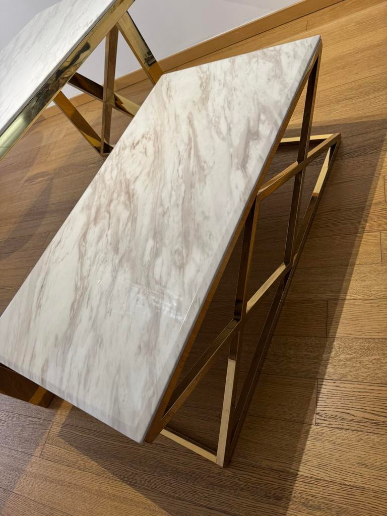 TABLE BASSE EN MARBRE PIED DORÉ 130X70, Enlèvement, Comme neuf