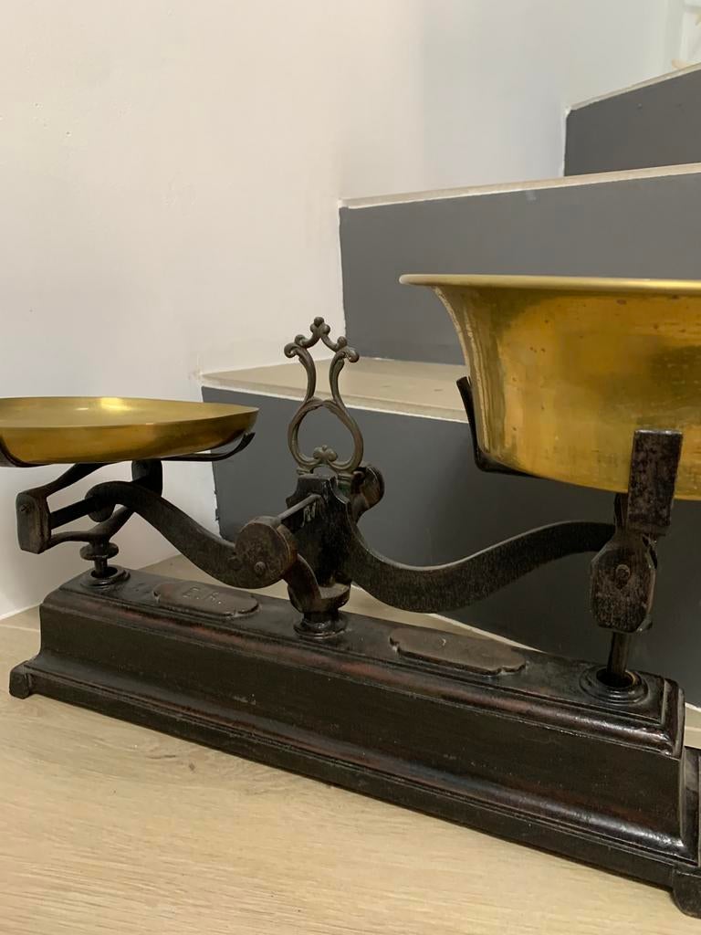 Oude gietijzeren koperen schaal, Antiek en Kunst, Ophalen