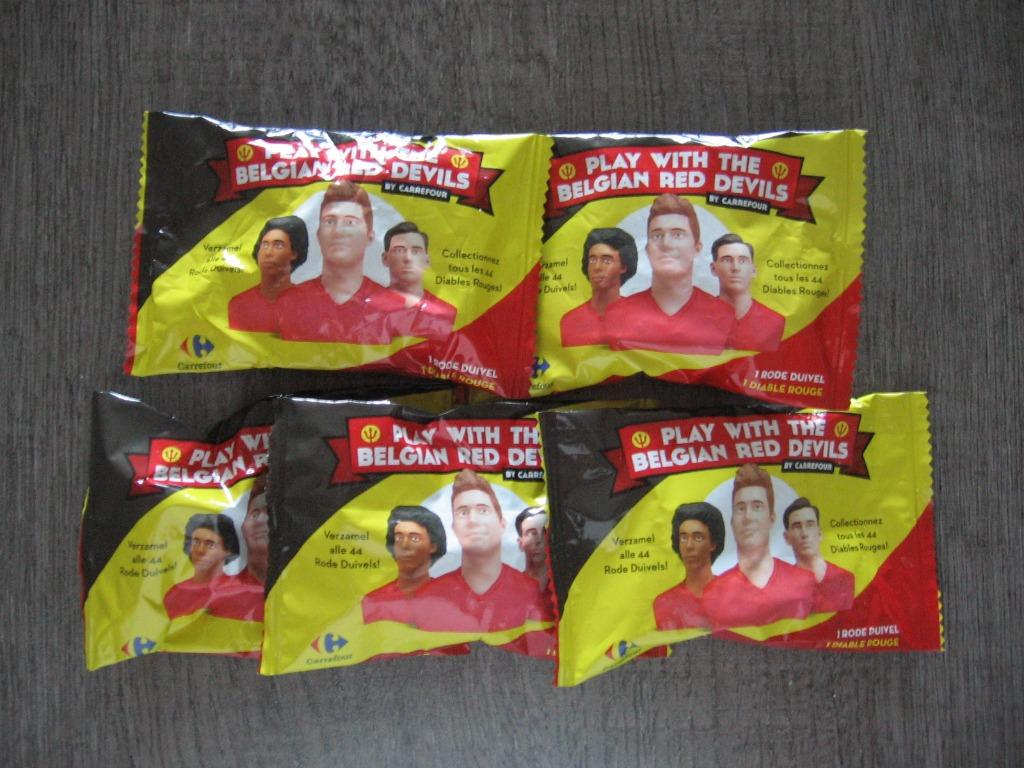 5 packs de JOUE AVEC LES DIABLES ROUGES BELGES !!!!!!!!!!!!!, Enlèvement ou Envoi, Neuf, Statue ou Poupée