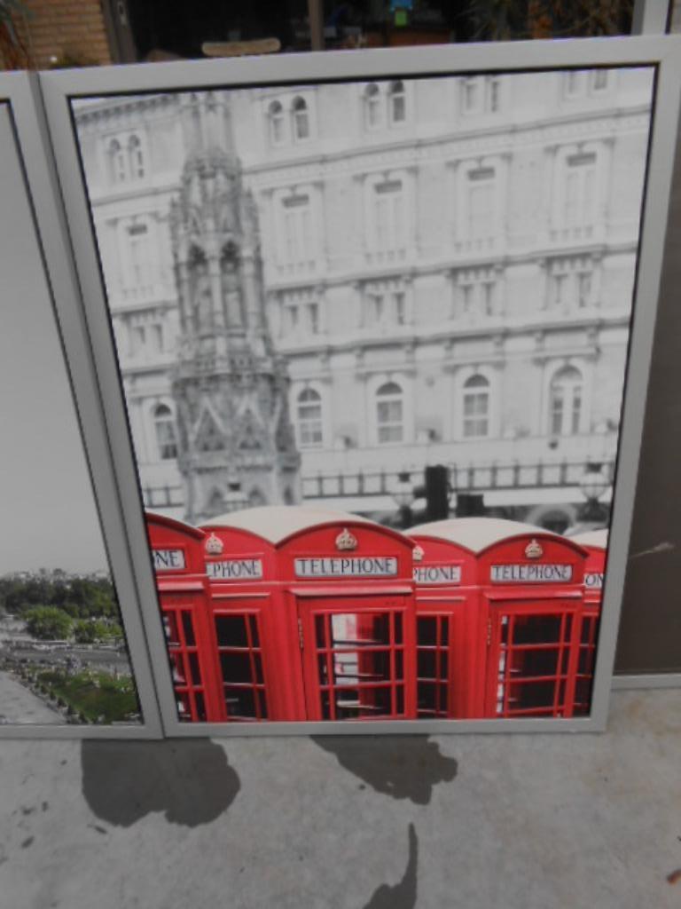 foto Telefooncellen London Ikea Vilshult 77 x 57, Ophalen, Zo goed als nieuw, Foto