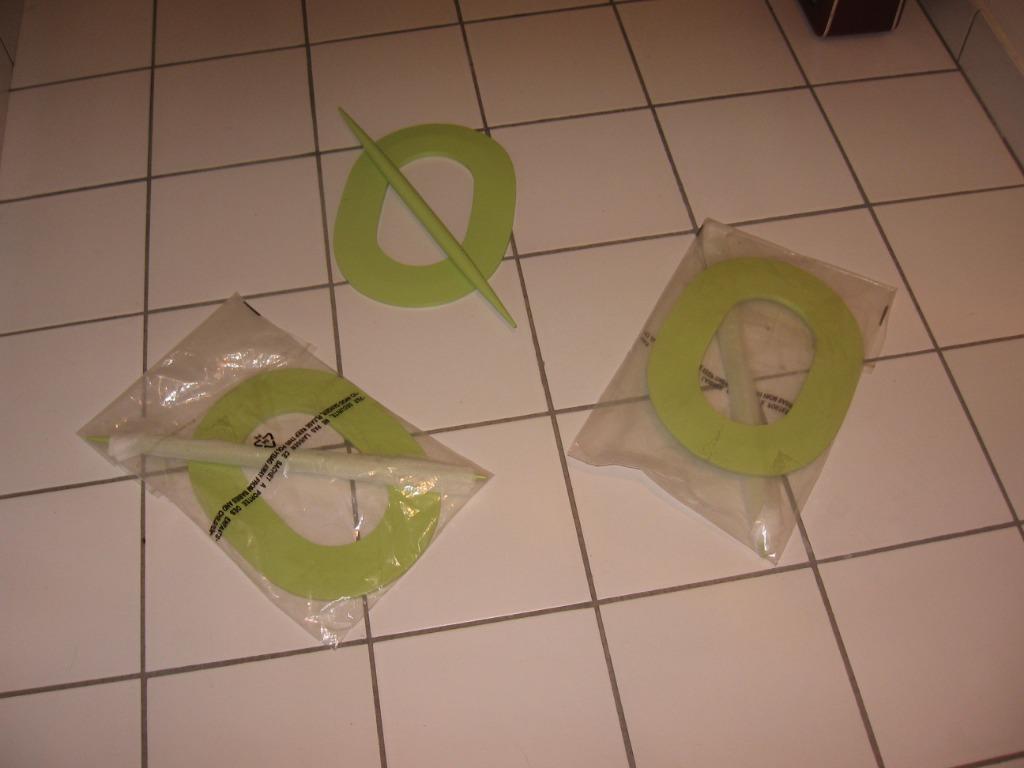 Drie nieuwe gordijnbinders of gordijnen in gouden verpakking, Minder dan 50 cm, Nieuw, Ophalen of Verzenden, Minder dan 100 cm