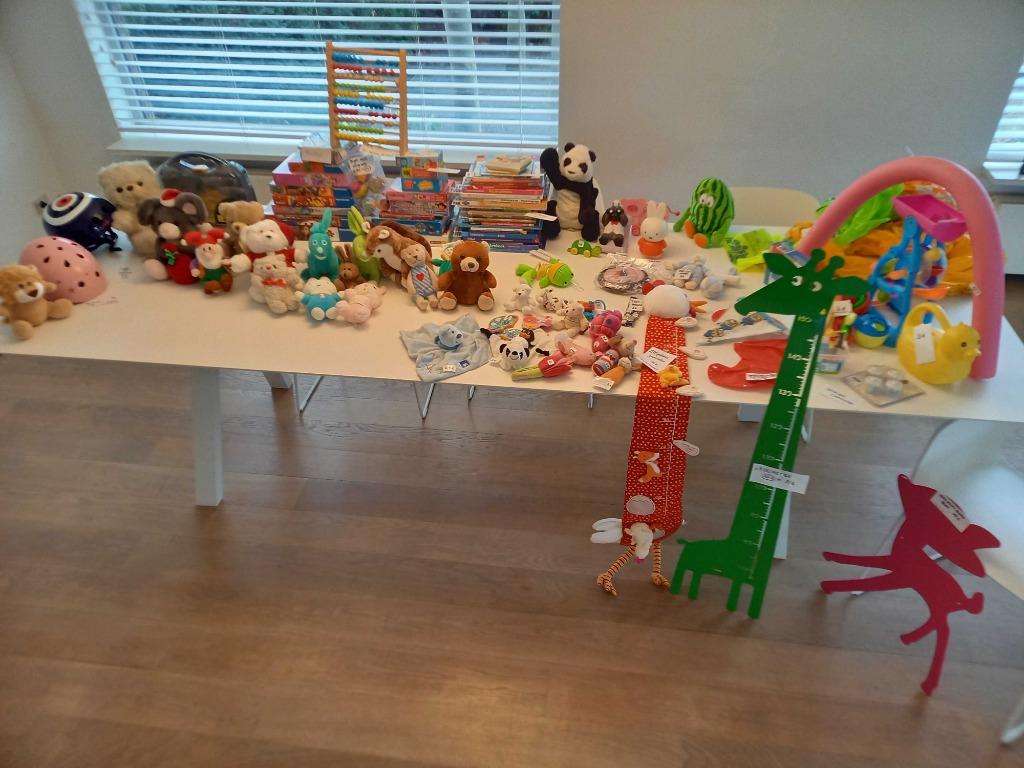 Speelgoed, boekjes, puzzels, knuffels, magneetborden ..., Ophalen of Verzenden, Zo goed als nieuw, Jongen of Meisje