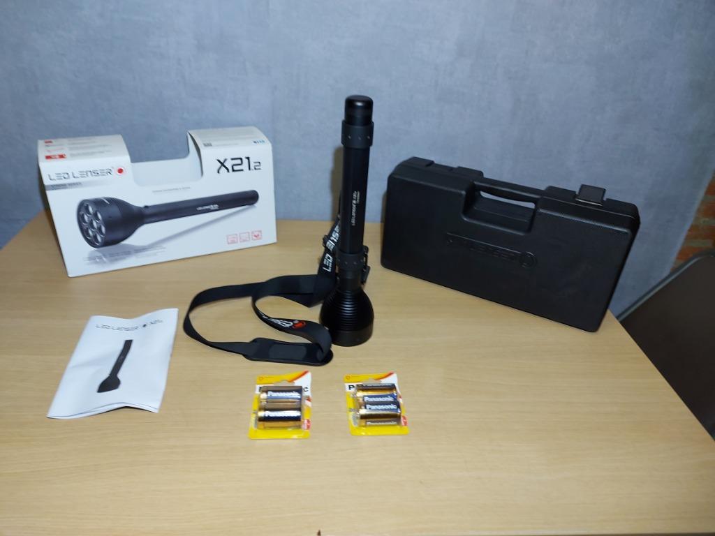 Led Lenser X21.2  Tactische zaklamp, Caravans en Kamperen, Zaklampen, Ophalen of Verzenden, Zo goed als nieuw, Batterij
