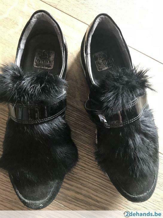 KAMA schoenen met bont maat: 38, Ophalen of Verzenden, Sneakers, Gedragen, Zwart