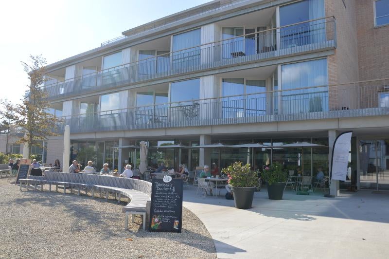 Assistentiewoning te huur in Oostduinkerke, Immo, 50 m² of meer, Provincie West-Vlaanderen