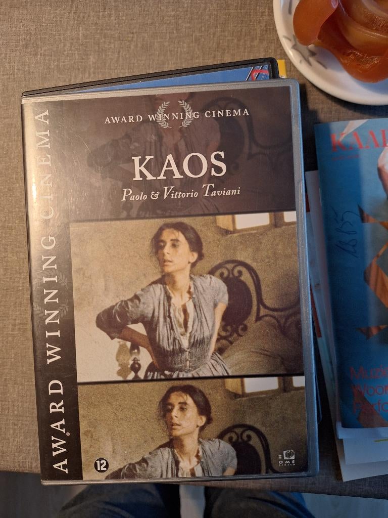 Kaos, dvd, ndl ondertiteld, À partir de 12 ans, Enlèvement ou Envoi, Comme neuf