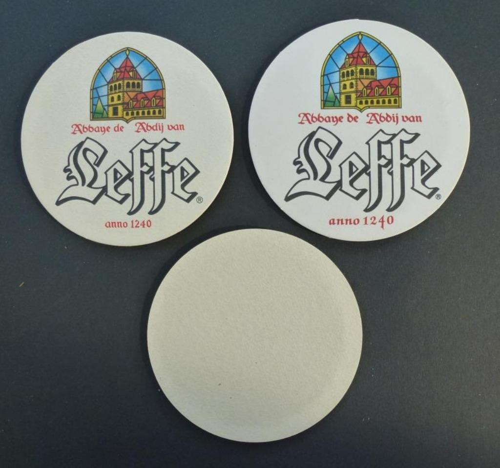 Tapis à bière Leffe 2 différents, Enlèvement ou Envoi, Comme neuf, Sous-bock, Leffe