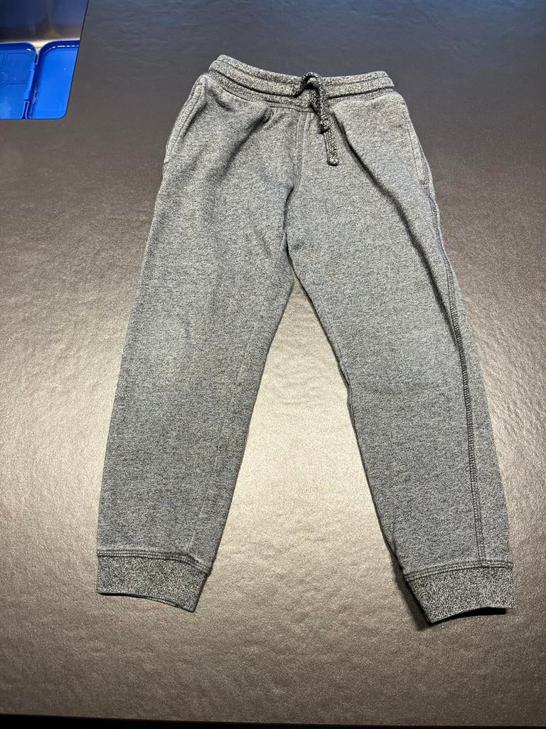 Joggingbroek maat 128 C&a, Ophalen of Verzenden, Zo goed als nieuw