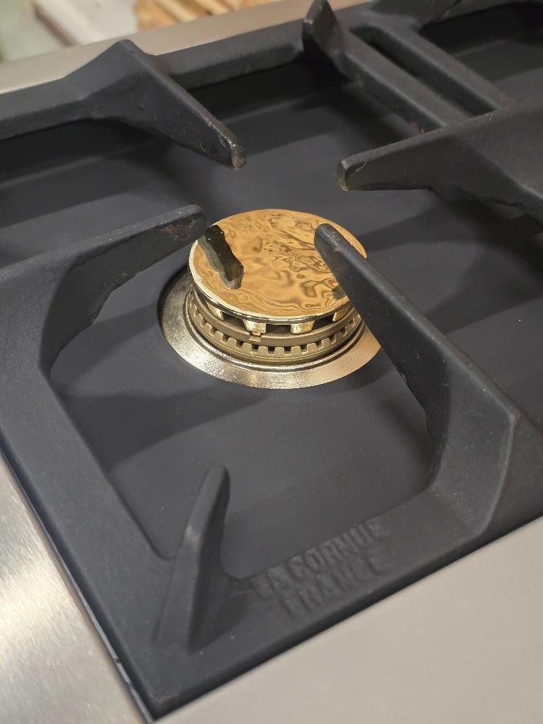 🔥 Poêle de luxe La Cornue Chateau 120 cm crème avec laiton, Gaz, Classe énergétique A ou plus économe, Enlèvement ou Envoi, Comme neuf