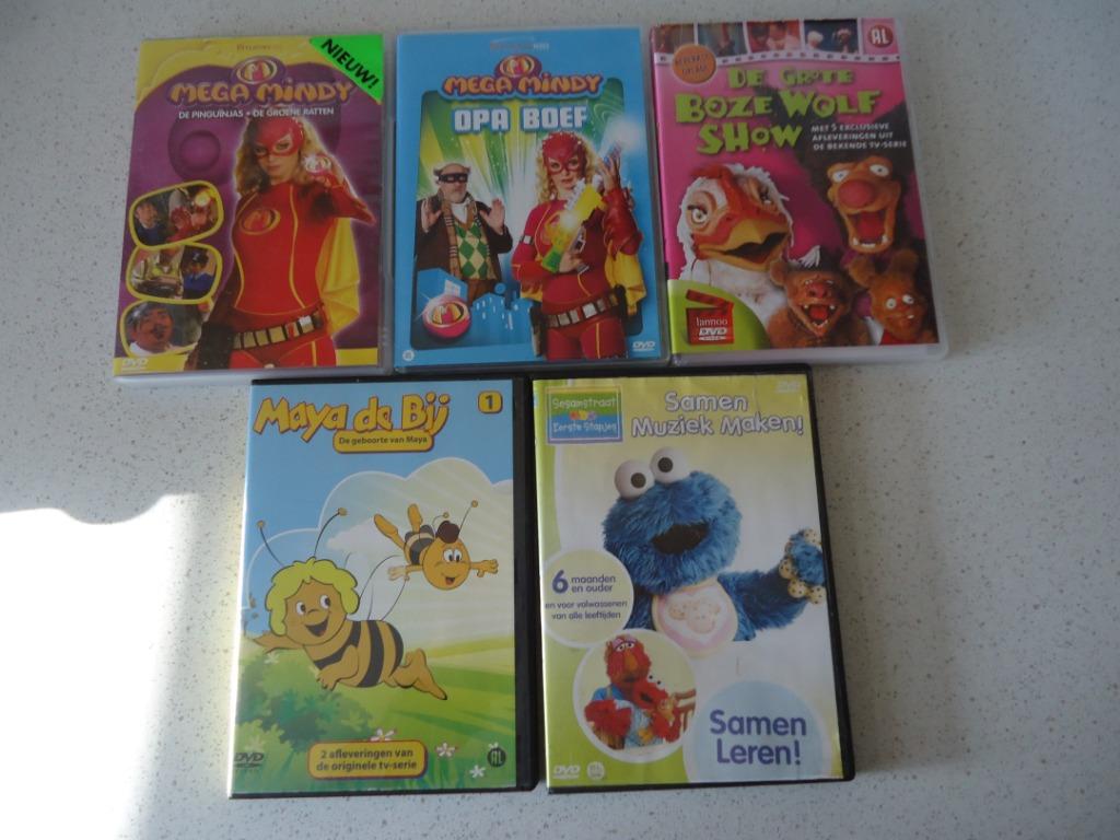5 DVD's van "Mega Mindy - Maya De Bij - Sesamstraat, Enlèvement ou Envoi, Utilisé, Autres genres