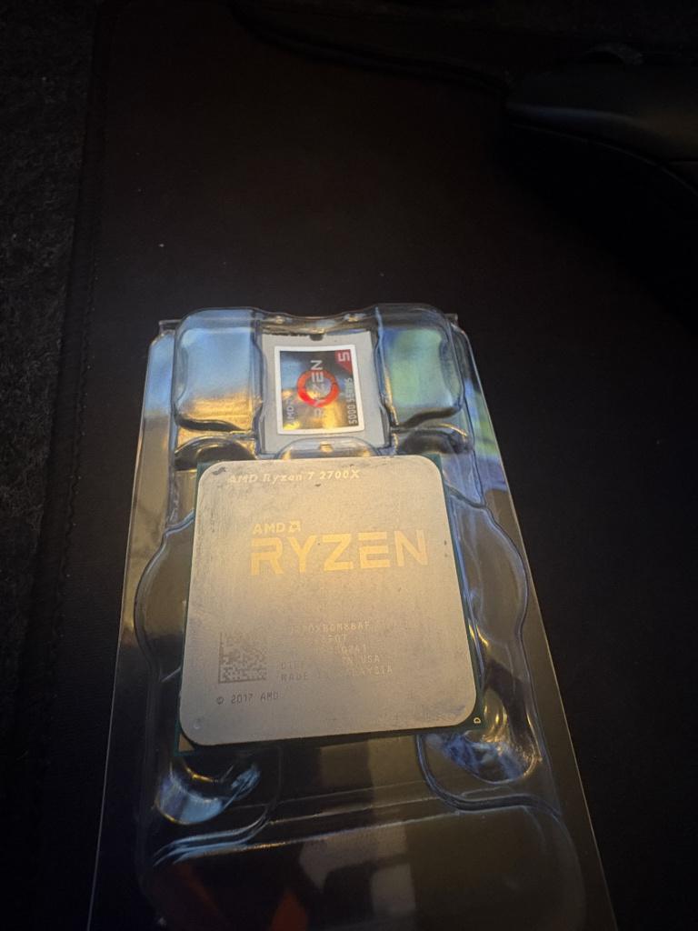 Ryzen 7 - 2700X (AMD), Computers en Software, Processors, Zo goed als nieuw, AMD Ryzen 7, Socket AM4, 3 tot 4 Ghz