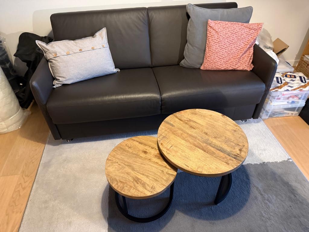Tables à café, Rond, Comme neuf, Enlèvement, Tropisch hout