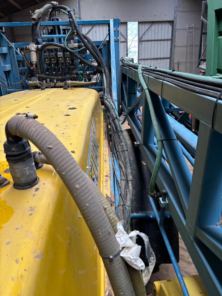 Pulvérisateur, Articles professionnels, Agriculture | Tracteurs, Enlèvement, Utilisé